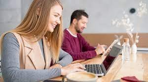 Promoção de conteúdo: compartilhe o seu conteúdo em mídias sociais, e-mail marketing e outras plataformas para atingir um público maior.
