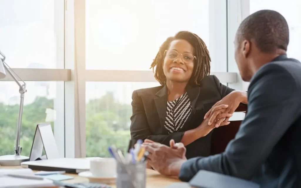 marketing-digital-para-contadores O investimento em Marketing Digital para Contabilidade costumava ser considerado uma opção, mas agora se tornou essencial. Com a digitalização, as pessoas buscam serviços, produtos e soluções para dúvidas em um só lugar: a internet.