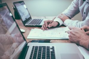 Prospectar novos clientes para um escritório contábil pode ser uma tarefa desafiadora, mas existem algumas estratégias que podem ajudar: