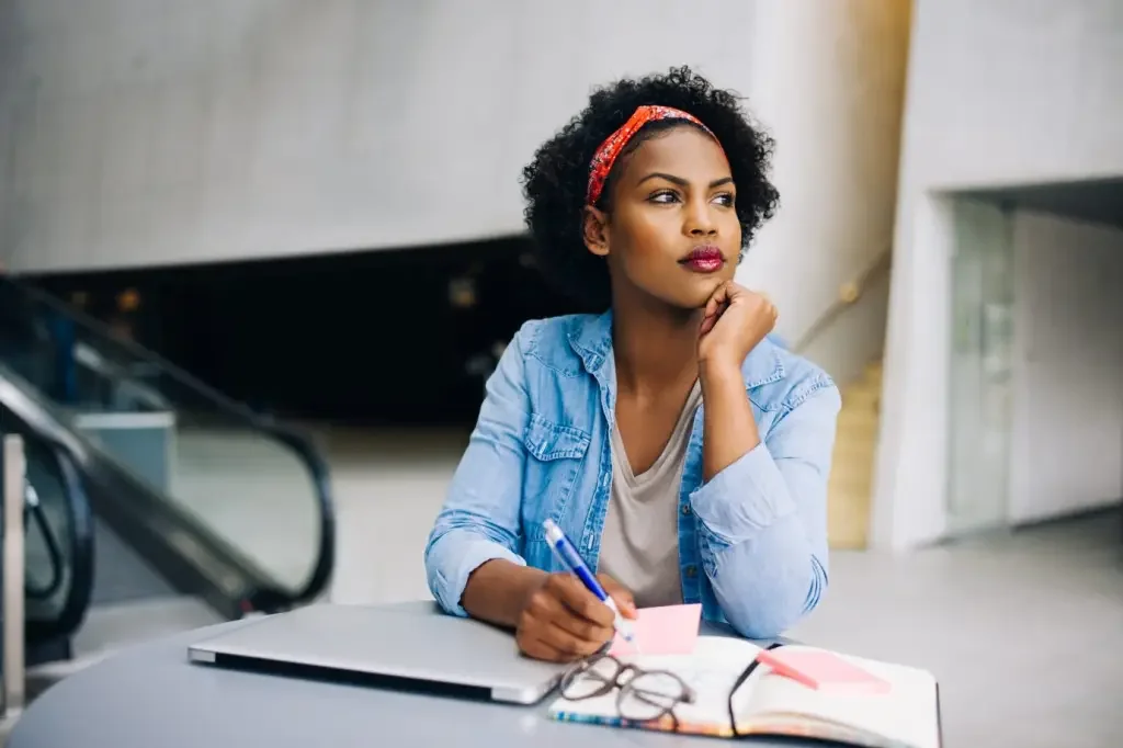 Mulher: Como Elas Estão Revolucionando O Marketing Em 2023 Saiba como as mulheres estão revolucionando o marketing e a publicidade a começar pela rainha da tv brasileira Hebe Camargo - LEIA