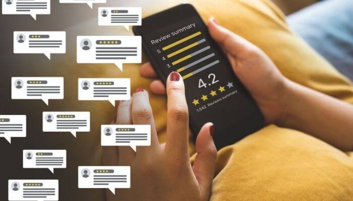 A prova social é um gatilho mental que influencia as pessoas a tomar decisões com base nas ações e opiniões de outras pessoas. É um meio de construir confiança e credibilidade.