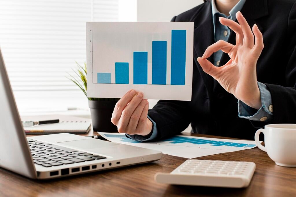 Geração De Demanda: 6 Estratégias Para Sua Empresa Crescer Suas vendas e prospecção de leads esta fraca? Então você deve conhecer como funciona a geração de demanda para seu time de comercial. Leia