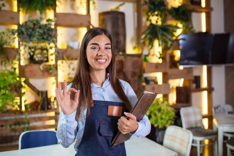 A AGNC Agência de Marketing e Comunicação não é apenas uma agência de execução, mas uma parceira de negócios. Atuamos como uma consultoria estratégica para escalar empresas em todos os cenários, corrigindo os 6 erros no marketing e profissionalizando a aquisição de clientes.